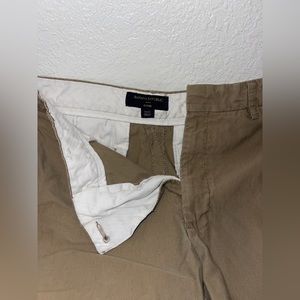Banana Republic corduroy tan pants. Straight leg fit.